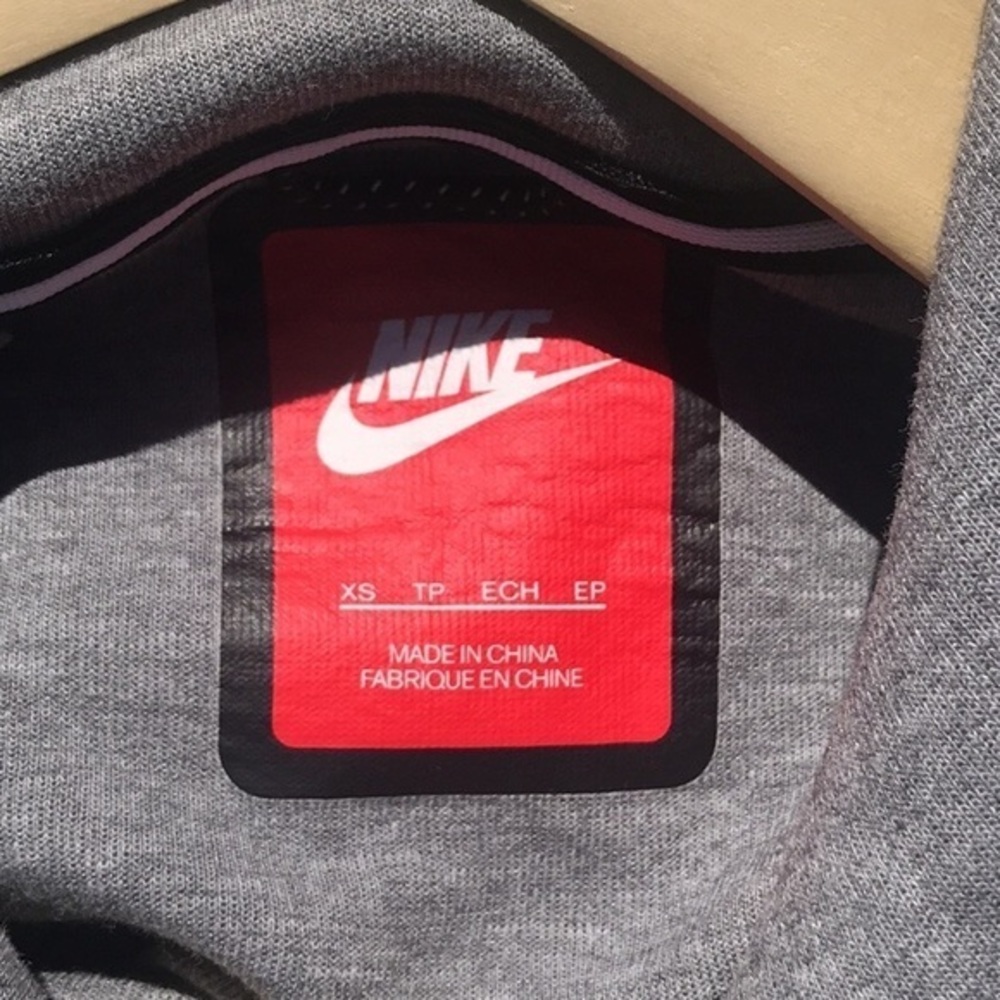 Nike Tech High Neck Hooded Training Sweatshirt - Picture 4 of 9